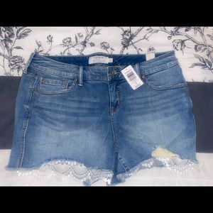 Torrid Shorts with Lace NWT